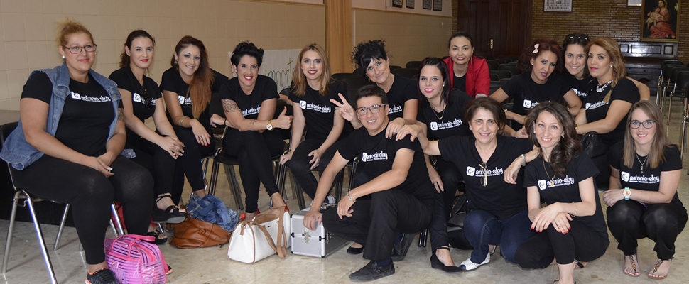 Desfile de Flamenca en la Goleta